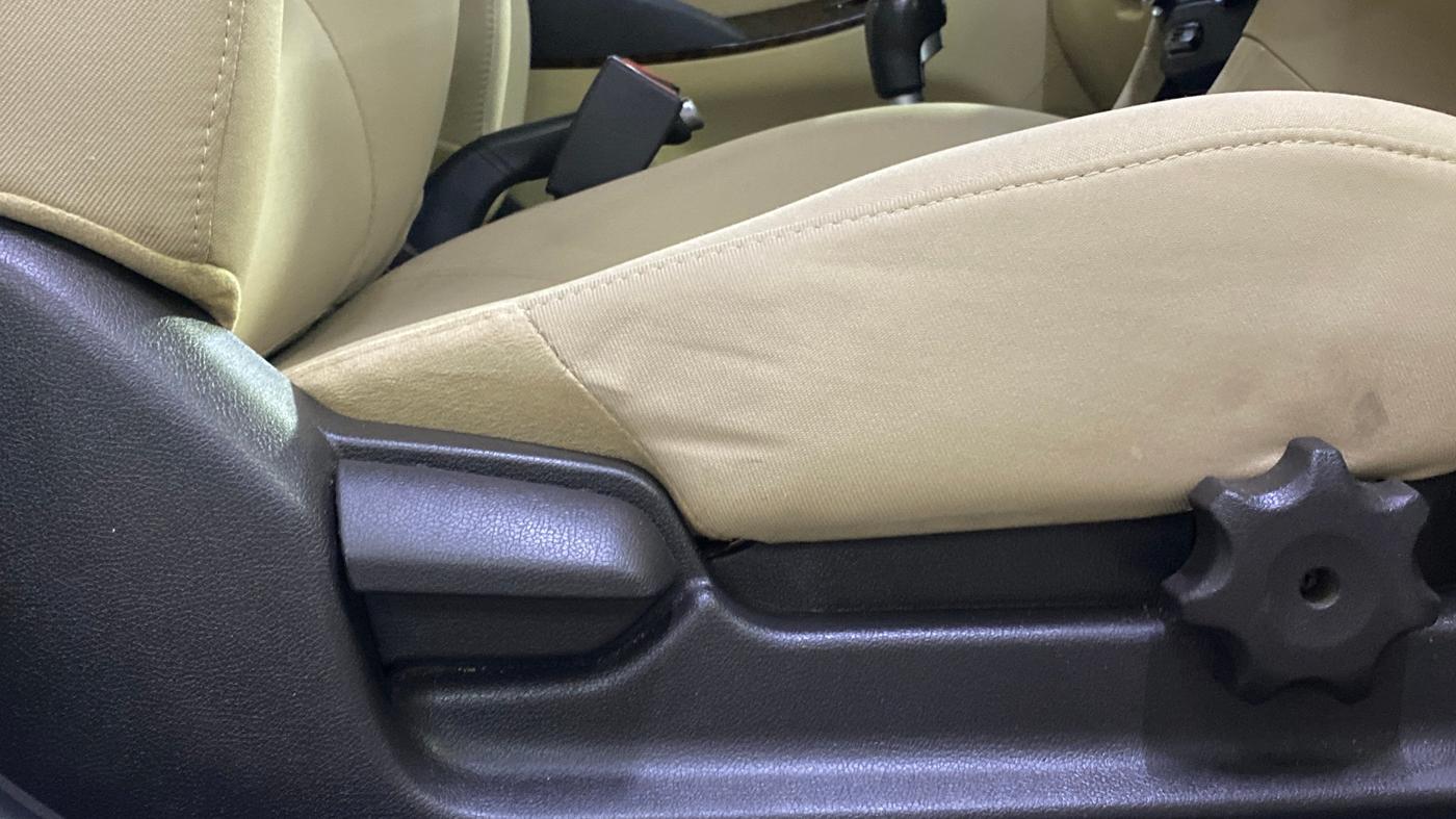 2015 Hyundai Verna FLUIDIC 4S 1.6 VTVT S(O), Petrol, Manual, 61,574 km, Driver Side Adjustment Panel