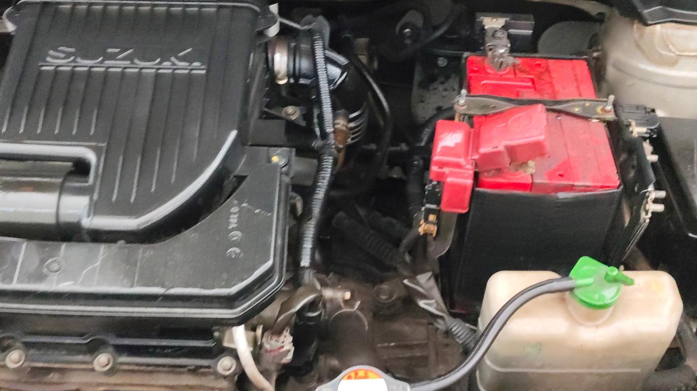 2017 Maruti Ertiga VXI, Petrol, Manual, 1,21,829 km, Engine View - Left