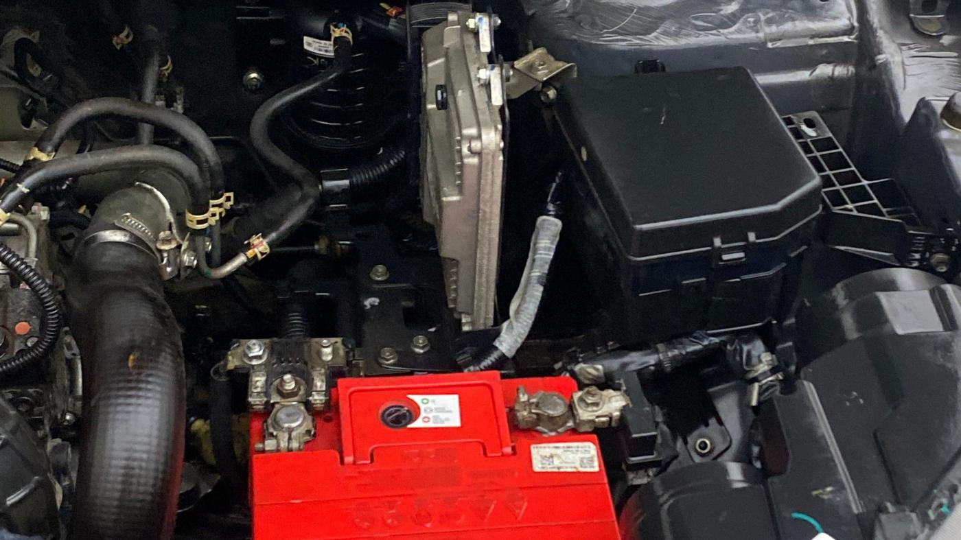 2019 Maruti Vitara Brezza VDI, Diesel, Manual, 33,533 km, Engine View - Left