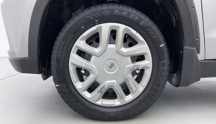 2016 Maruti Vitara Brezza VDI OPT, Diesel, Manual, 1,57,720 km, Left Front Wheel