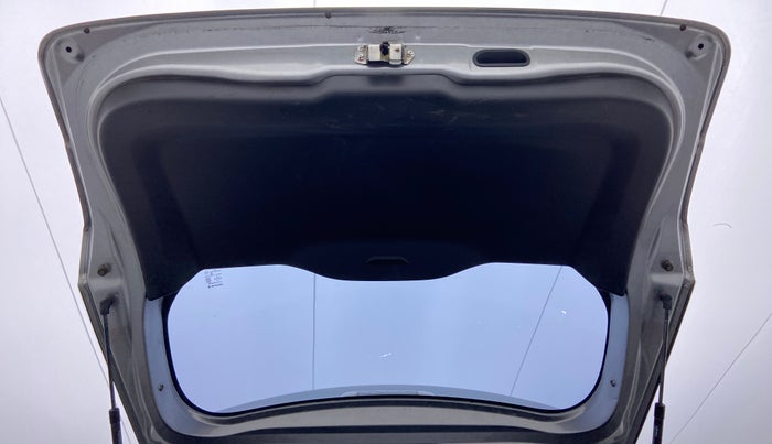 2016 Maruti Vitara Brezza VDI OPT, Diesel, Manual, 1,57,720 km, Boot Door Open