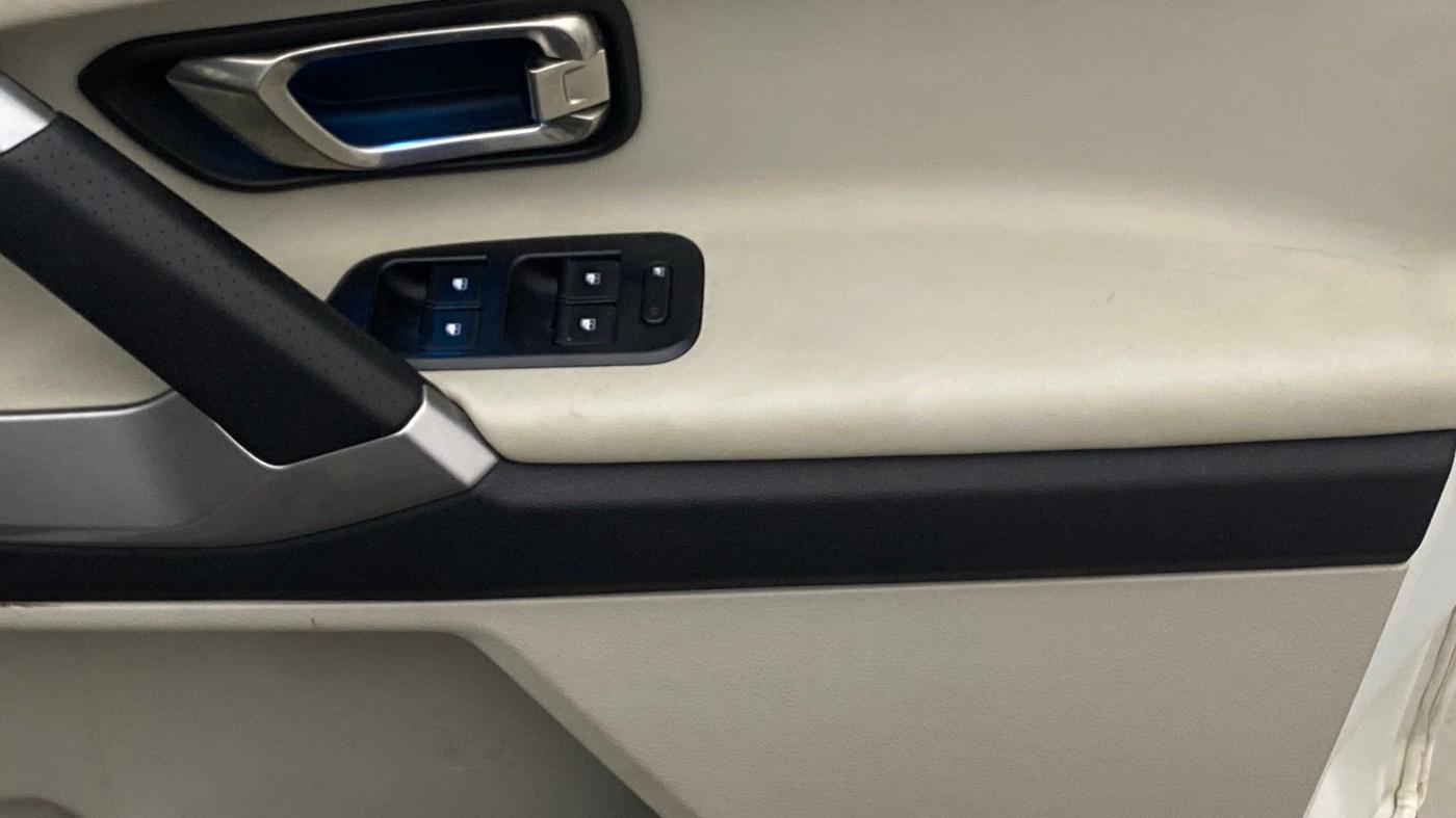 2021 Tata Safari XZ PLUS 6 S, Diesel, Manual, 56,790 km, Driver Side Door Panels Control