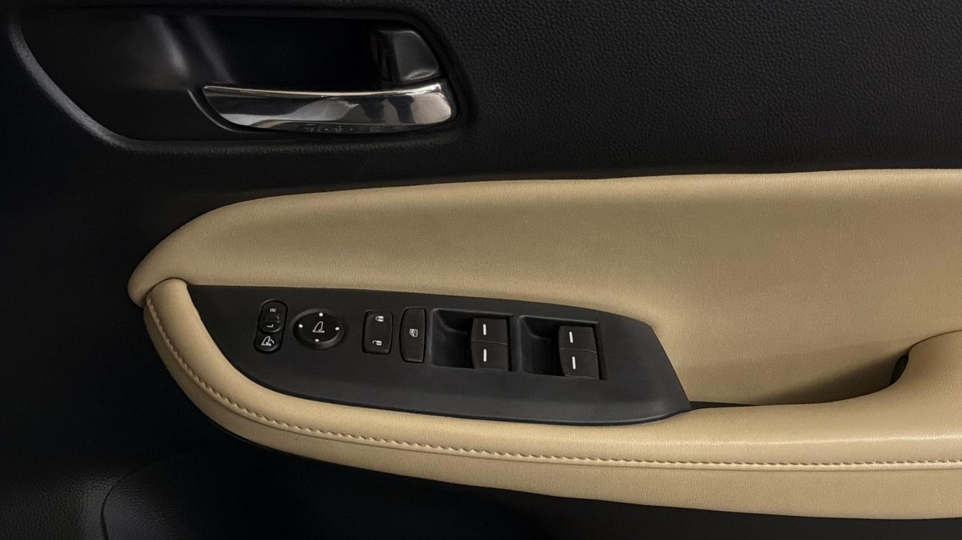 2023 Honda City 1.5L I-VTEC ZX CVT, Petrol, Automatic, 58,188 km, Driver Side Door Panels Control