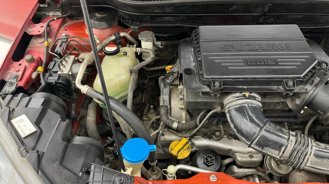 2018 Maruti Vitara Brezza ZDI, Diesel, Manual, 71,618 km, Engine View - Right