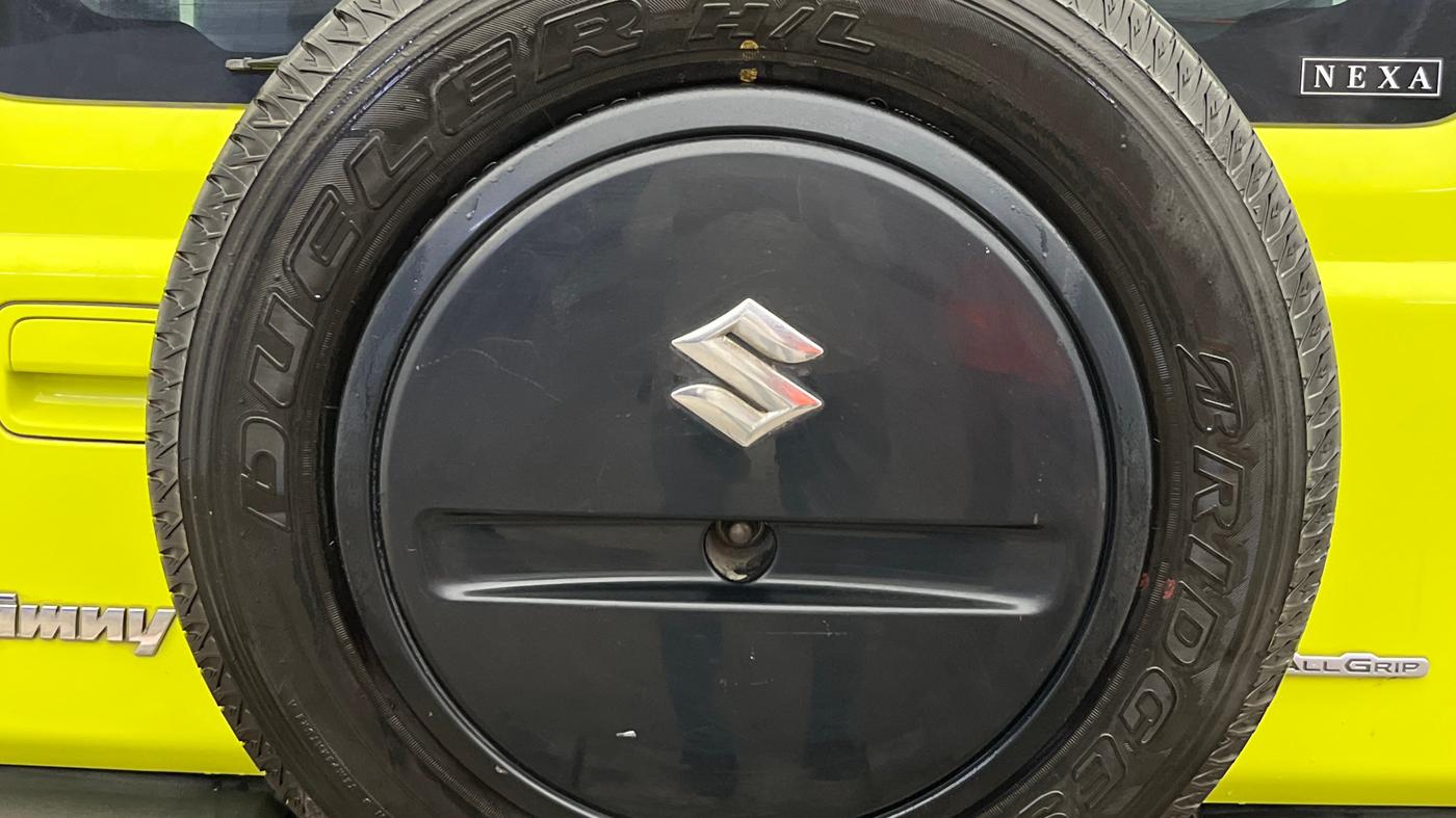 2023 Maruti JIMNY ALPHA ALL GRIP PRO AT DUAL TONE, Petrol, Automatic, 37,383 km, Spare Tyre