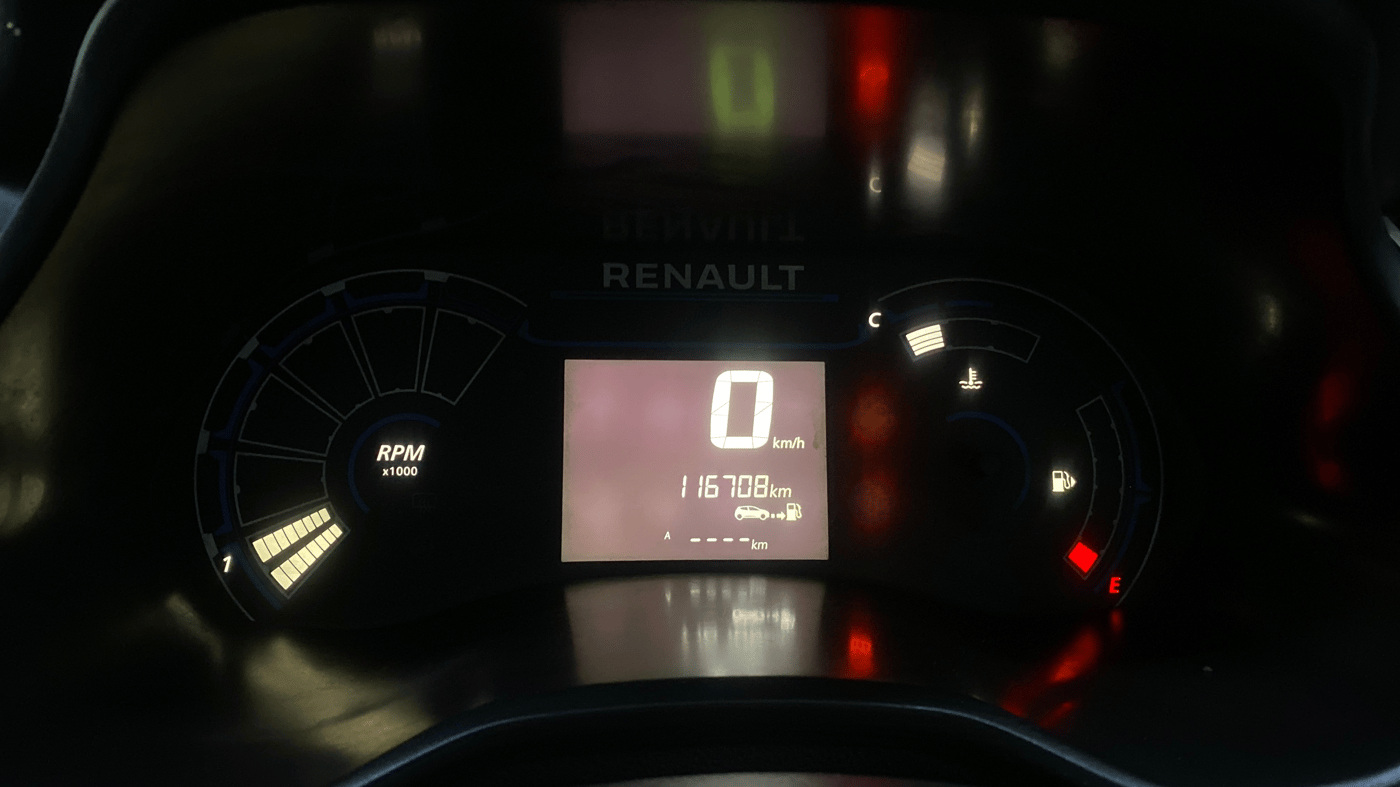 2021 Renault TRIBER RXL MT, Petrol, Manual, 1,16,700 km, Odometer Image