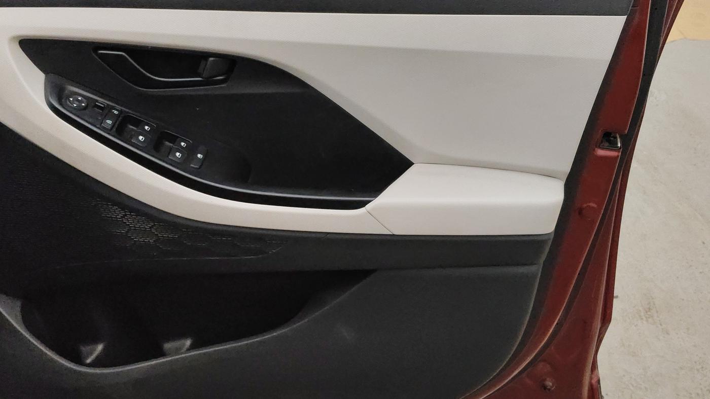 2022 Hyundai Creta EX 1.5 PETROL, Petrol, Manual, 54,617 km, Driver Side Door Panels Control