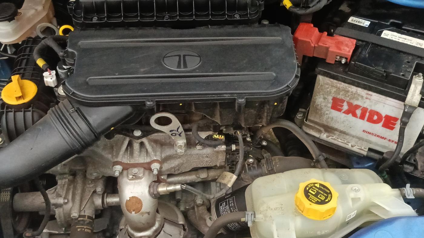 2024 Tata Tiago  XZA Plus (O), Petrol, Automatic, 6,613 km, Engine View