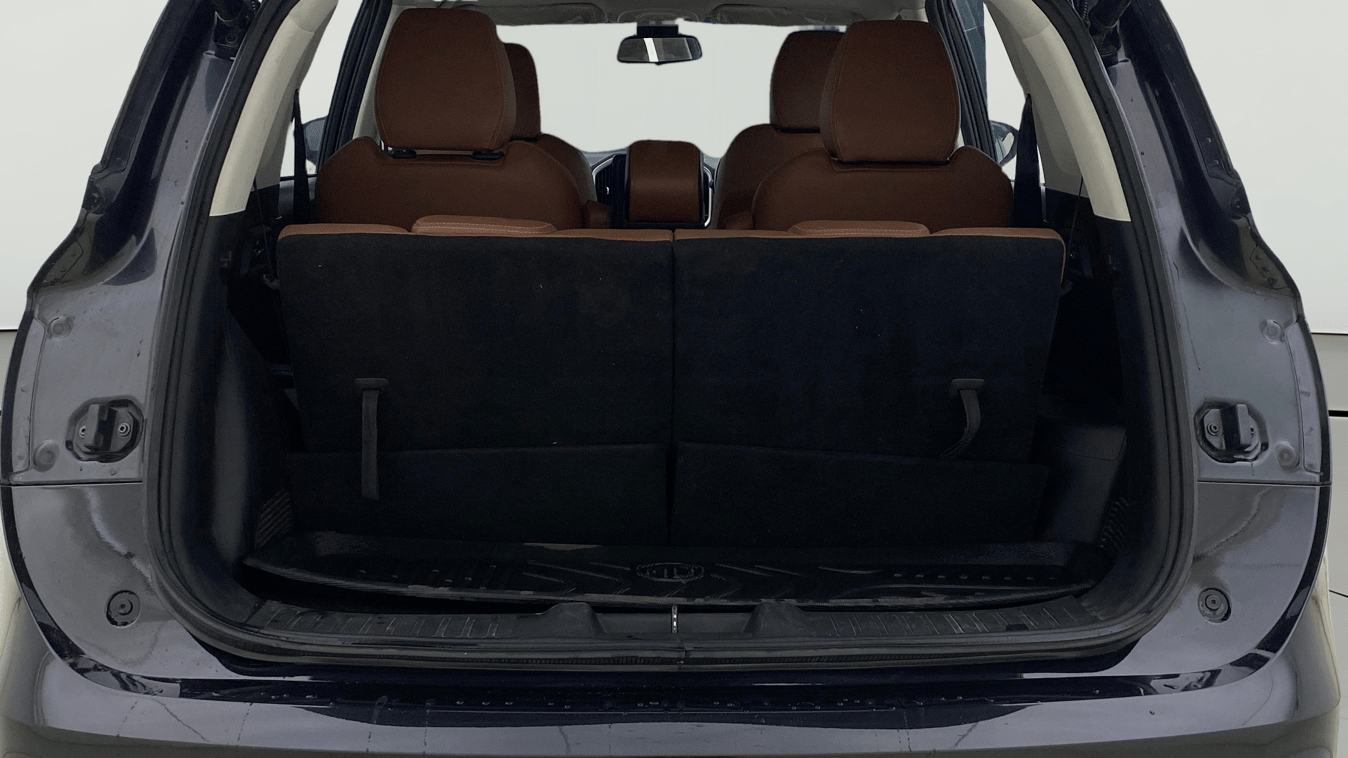 2020 MG HECTOR PLUS SHARP 1.5 PETROL TURBO DCT 6-STR, Petrol, Automatic, 1,12,132 km, Boot Inside