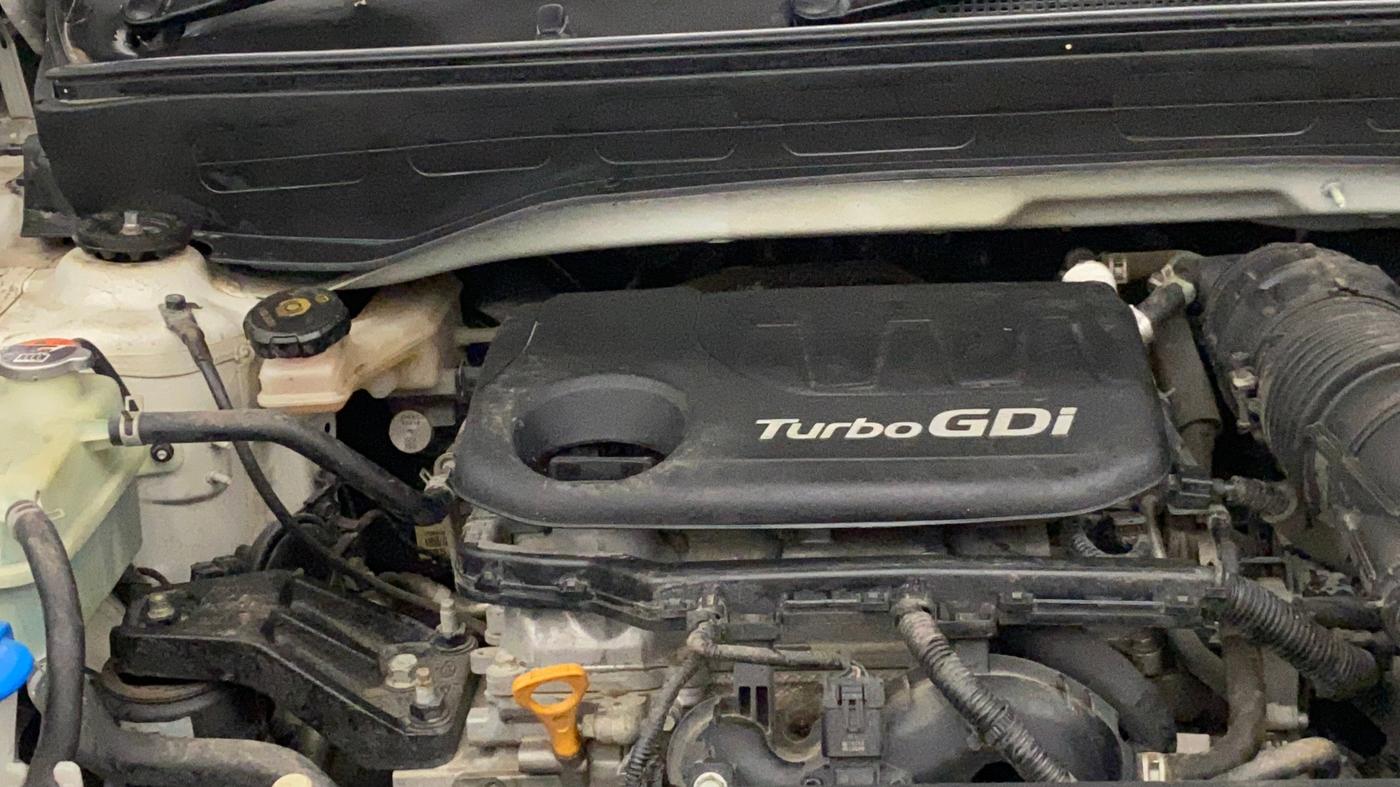 2019 Hyundai VENUE SX PLUS 1.0 TURBO DCT, Petrol, Automatic, 19,875 km, Engine View - Right