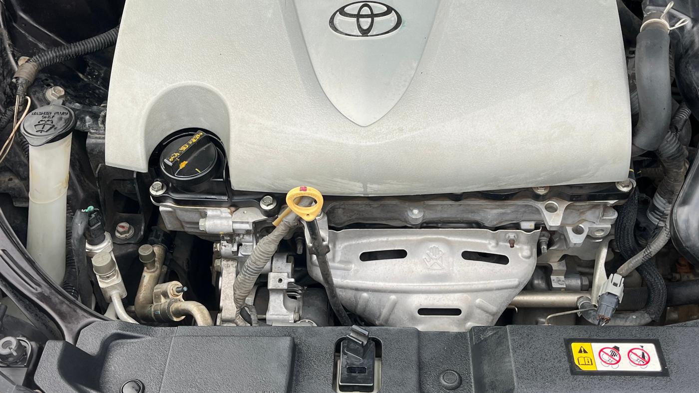 2020 Toyota YARIS G MT, Petrol, Manual, 1,31,271 km, Engine View - Right