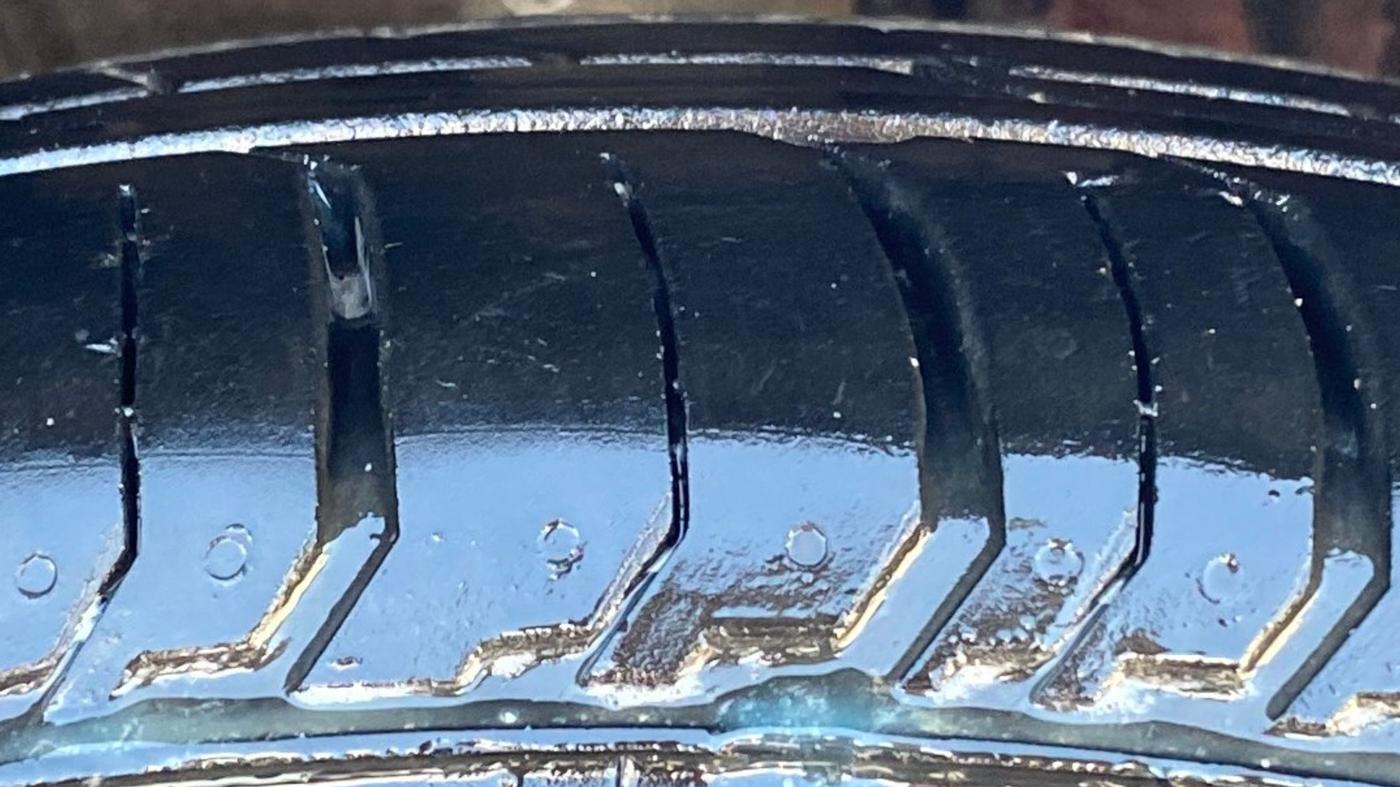2022 Tata PUNCH ACCOMPLISHED MT, Petrol, Manual, 9,503 km, Right Front Tyre Tread