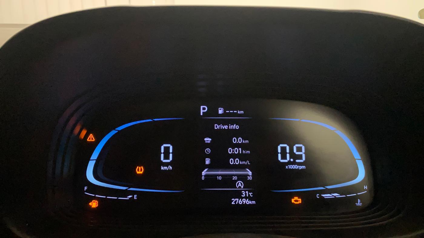 2023 Hyundai VENUE SX (O) 1.0 TURBO DCT, Petrol, Automatic, 27,713 km, Odometer Image