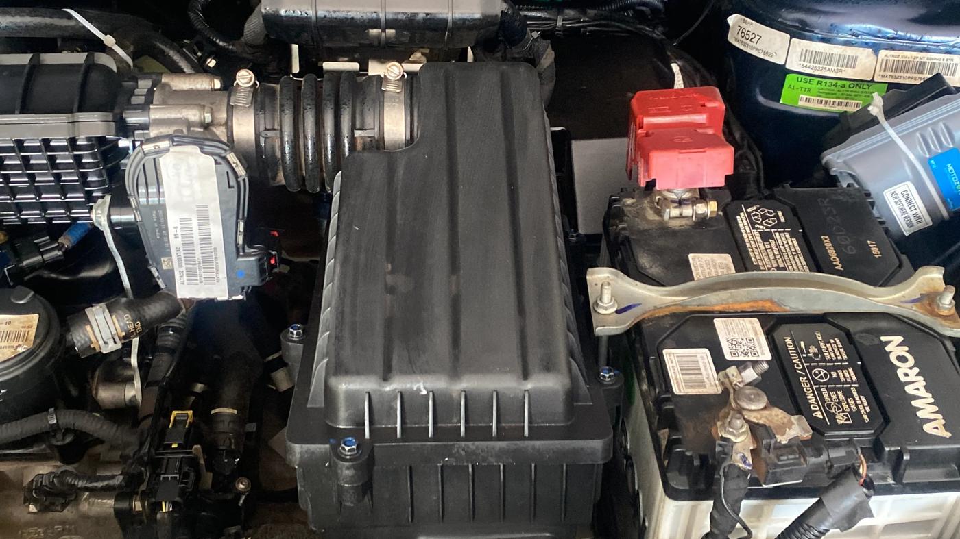 2023 Tata ALTROZ XM PLUS PETROL, CNG, Manual, 28,172 km, Engine View - Left