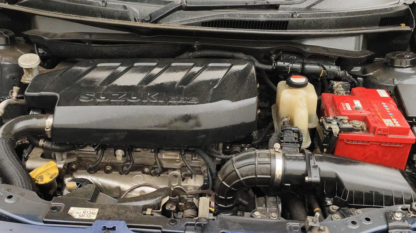 2017 Maruti Dzire ZDI PLUS AMT, Diesel, Automatic, 1,37,821 km, Engine View