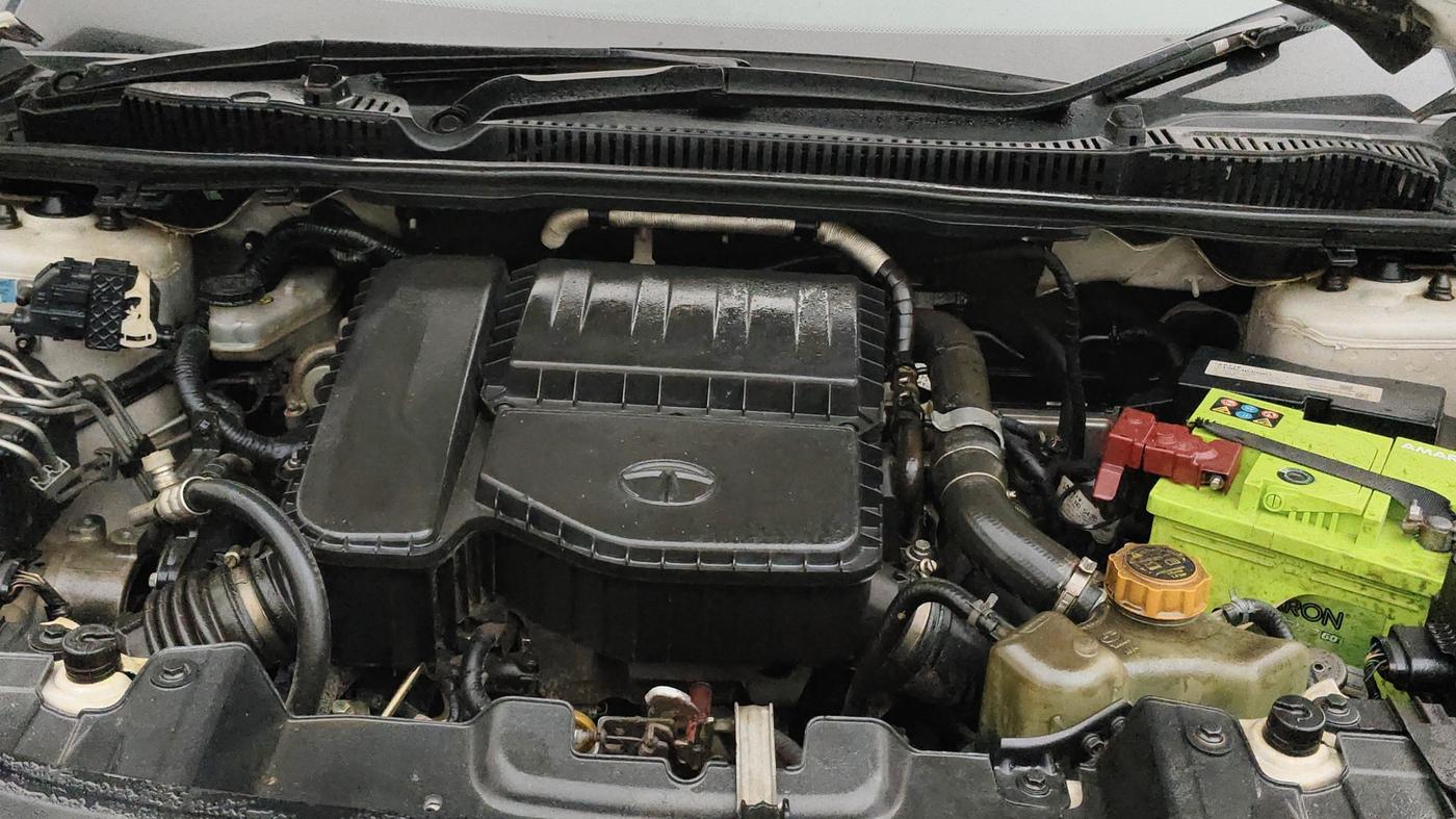 2021 Tata NEXON XZ PLUS (O) DIESEL, Diesel, Manual, 1,02,929 km, Engine View