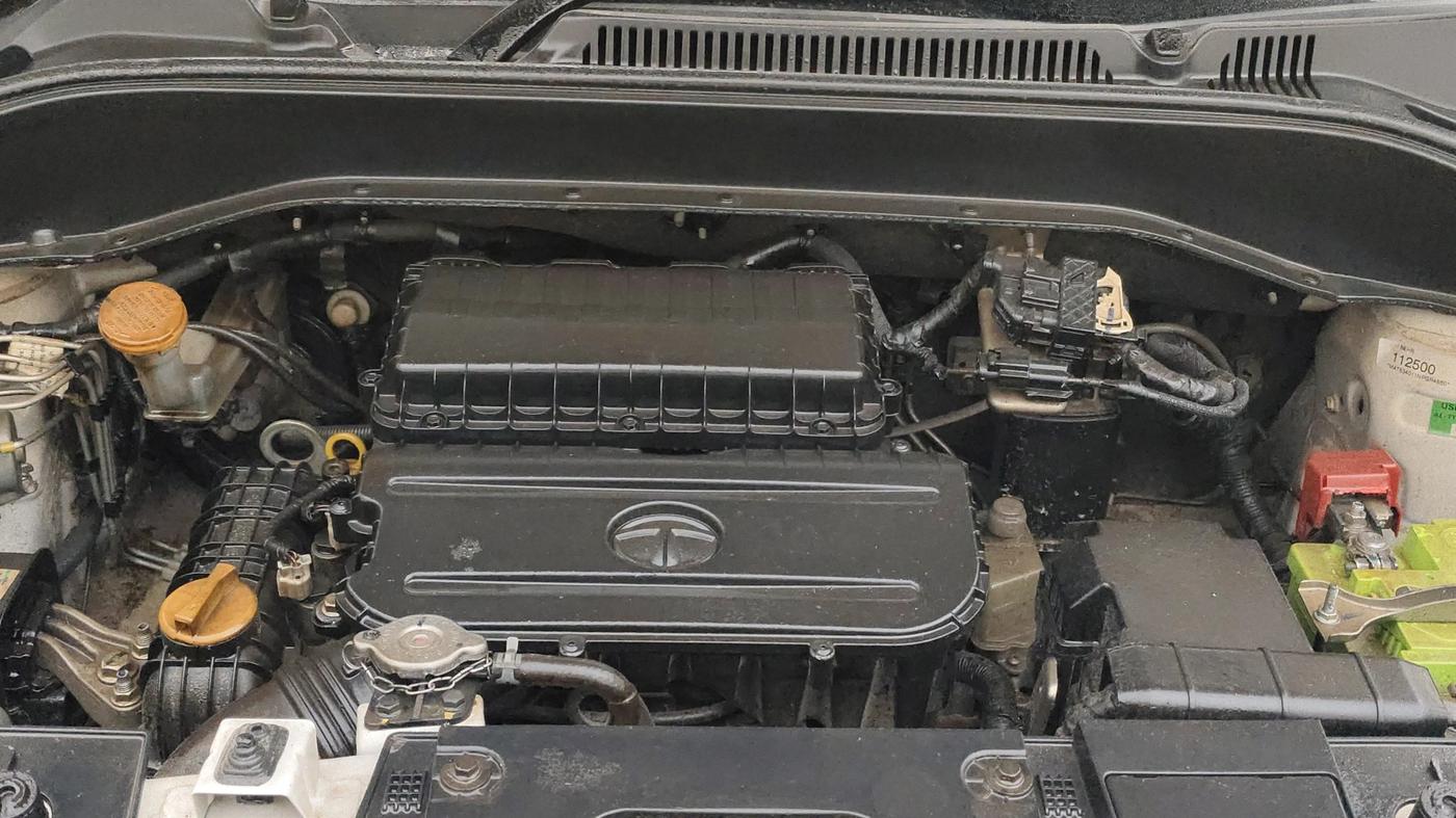 2022 Tata PUNCH CREATIVE AMT 1.2 RTN DUAL TONE, Petrol, Automatic, 71,113 km, Engine View