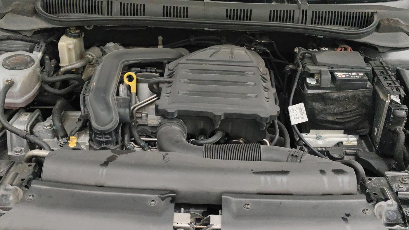 2022 Skoda SLAVIA AMBITION 1.0L TSI AT, Petrol, Automatic, 53,401 km, Engine View