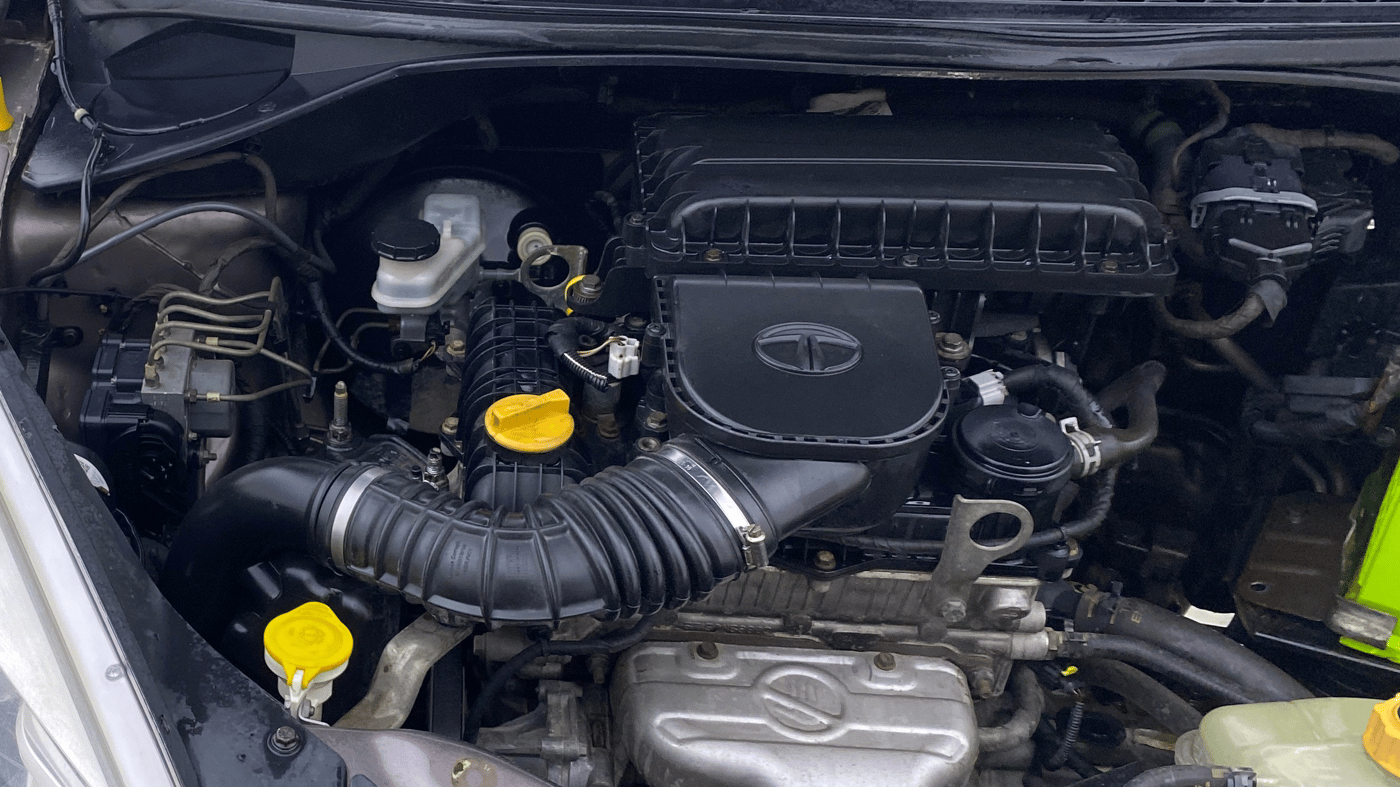 2017 Tata Tiago XZ(O) PETROL, Petrol, Manual, 90,426 km, Engine View - Right