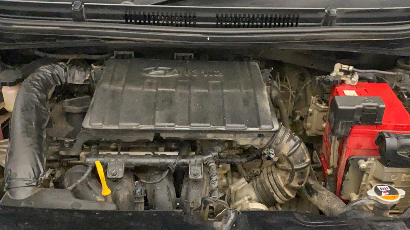 2021 Hyundai GRAND I10 NIOS SPORTZ AMT 1.2 KAPPA VTVT, Petrol, Automatic, 81,807 km, Engine View