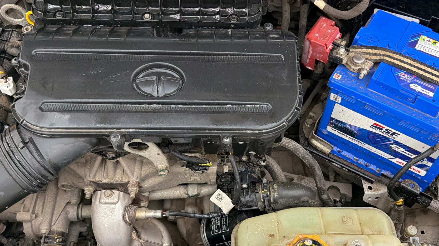 2022 Tata Tiago XZ PLUS CNG, CNG, Manual, 54,783 km, Engine View - Left