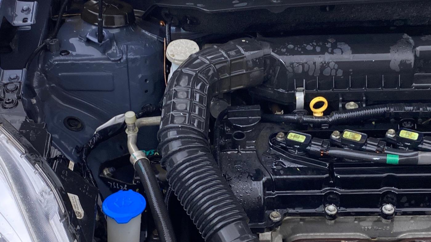 2020 Maruti Dzire VXI, Petrol, Manual, 35,404 km, Engine View - Right