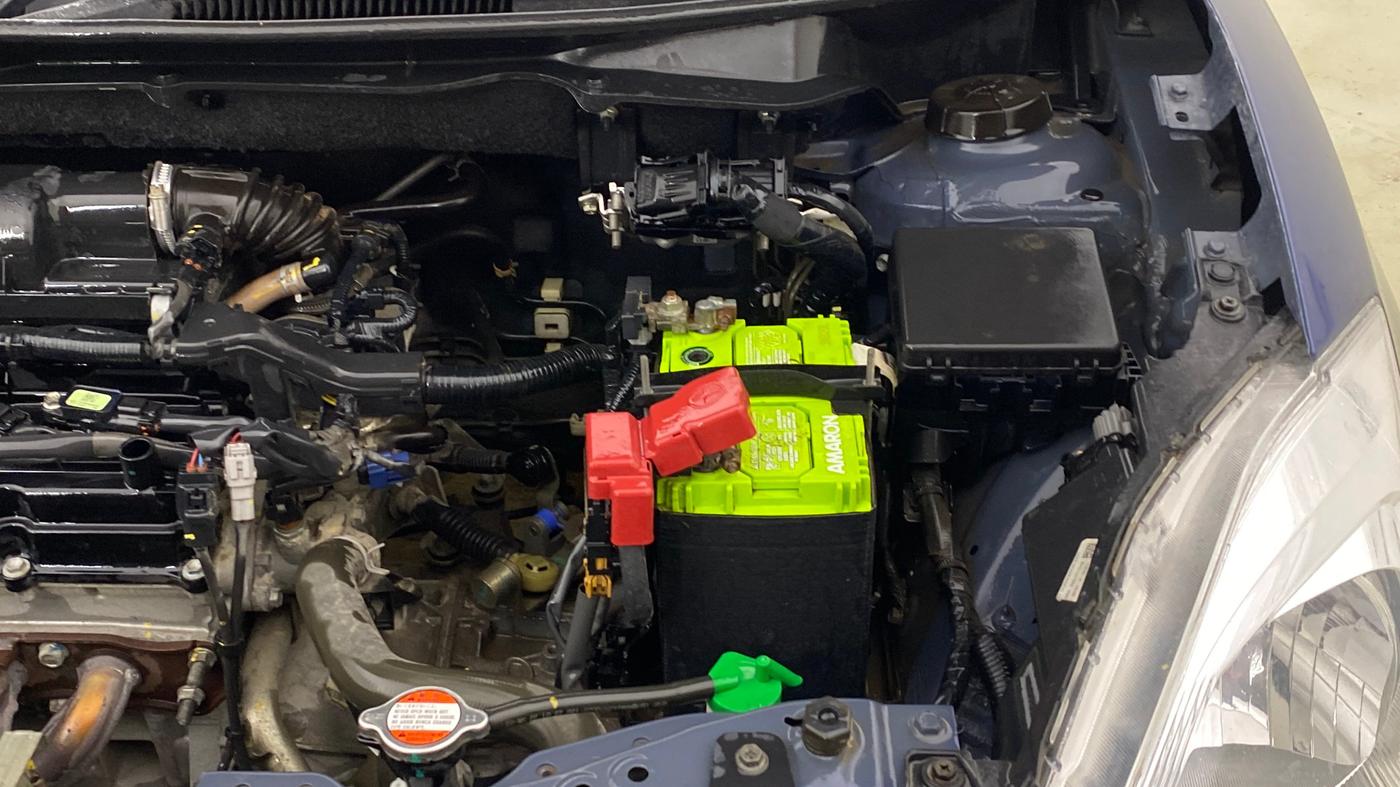 2020 Maruti Dzire VXI, Petrol, Manual, 35,404 km, Engine View - Left