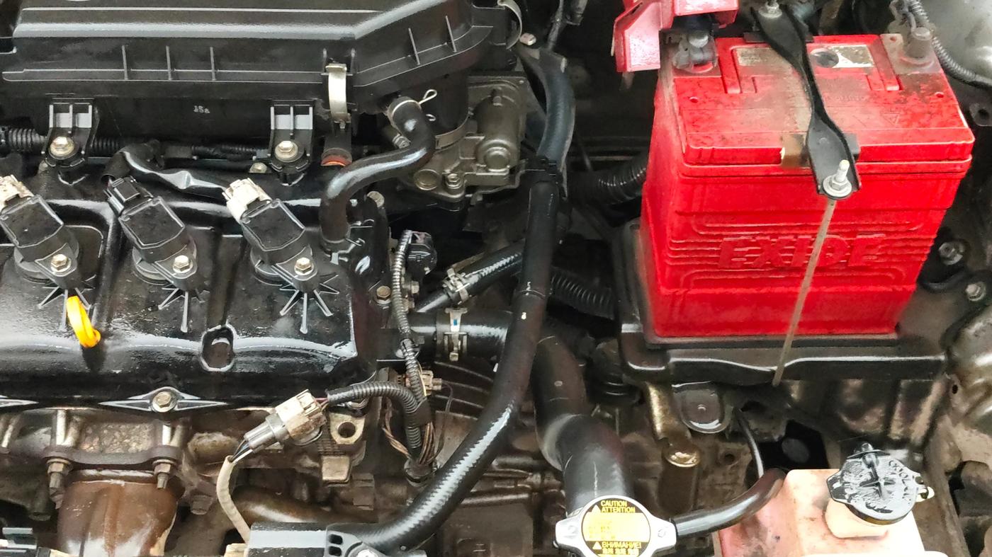 2015 Toyota Etios Liva G, Petrol, Manual, 59,880 km, Engine View - Left