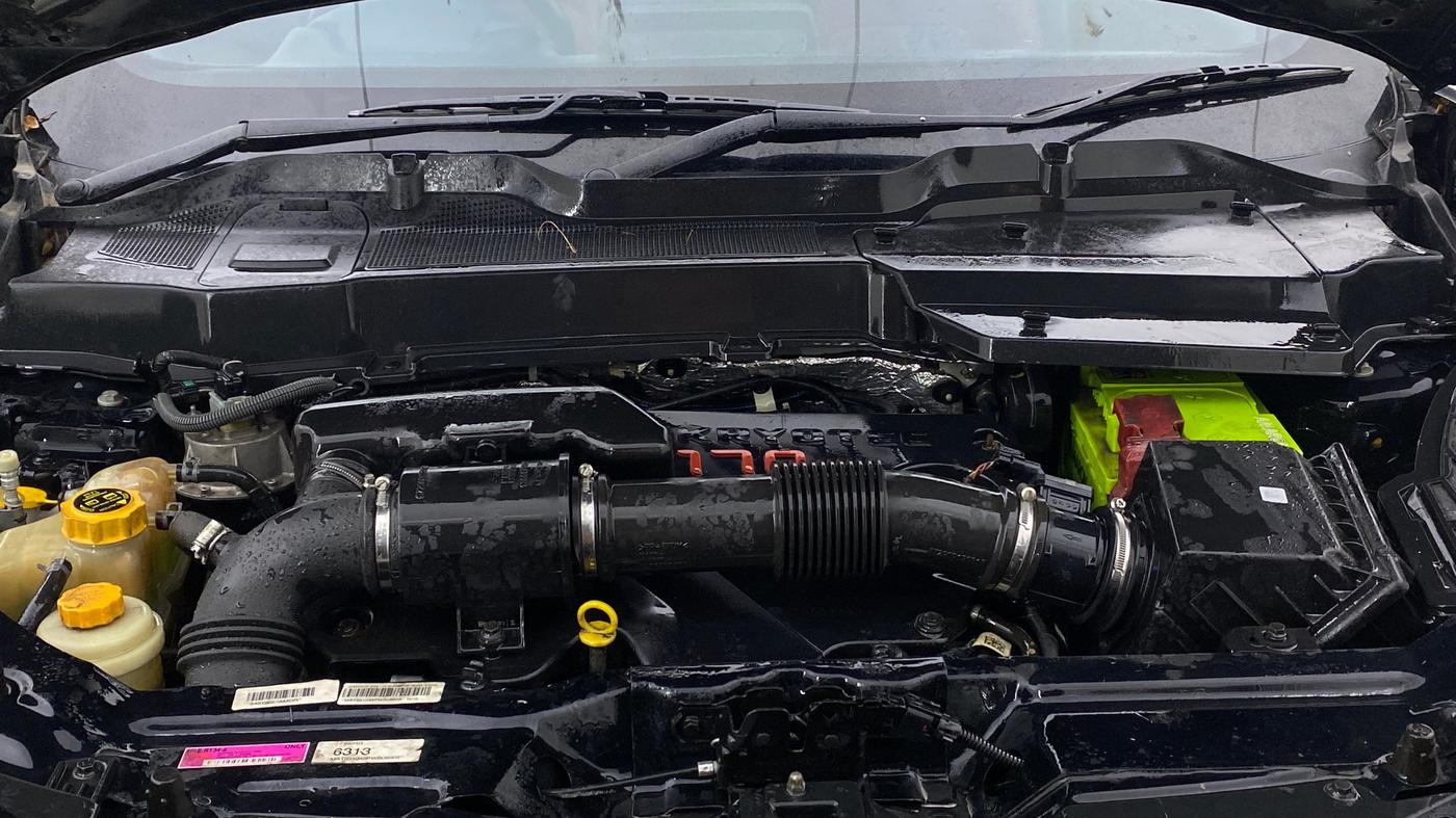 2023 Tata Harrier XZA + O 2.0L RED DARK EDITION 5 STR, Diesel, Automatic, 92,195 km, Engine View