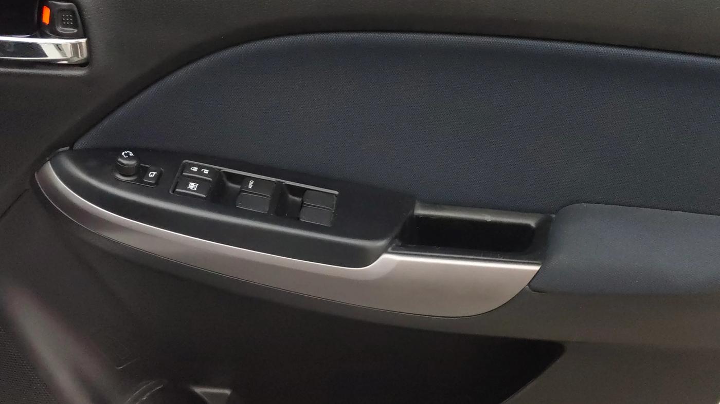 2021 Maruti Baleno ZETA PETROL 1.2, Petrol, Manual, 28,025 km, Driver Side Door Panels Control