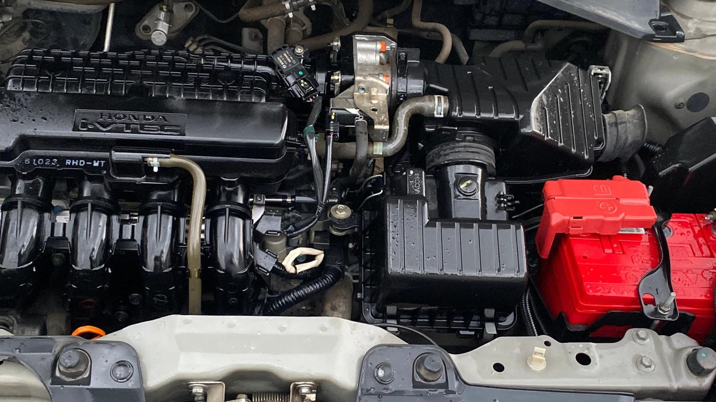 2016 Honda Brio S MT, Petrol, Manual, 81,602 km, Engine View - Left