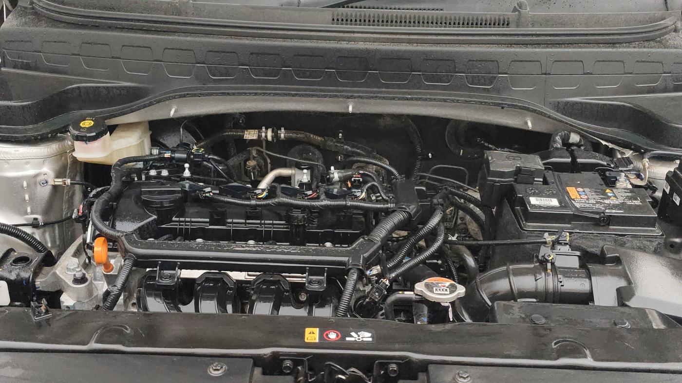 2023 KIA SONET HTK PLUS 1.2, Petrol, Manual, 40,982 km, Engine View
