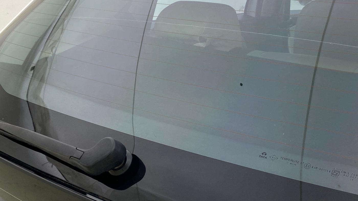 2024 Tata ALTROZ XZ CNG, CNG, Manual, 54,270 km, Rear Wiper