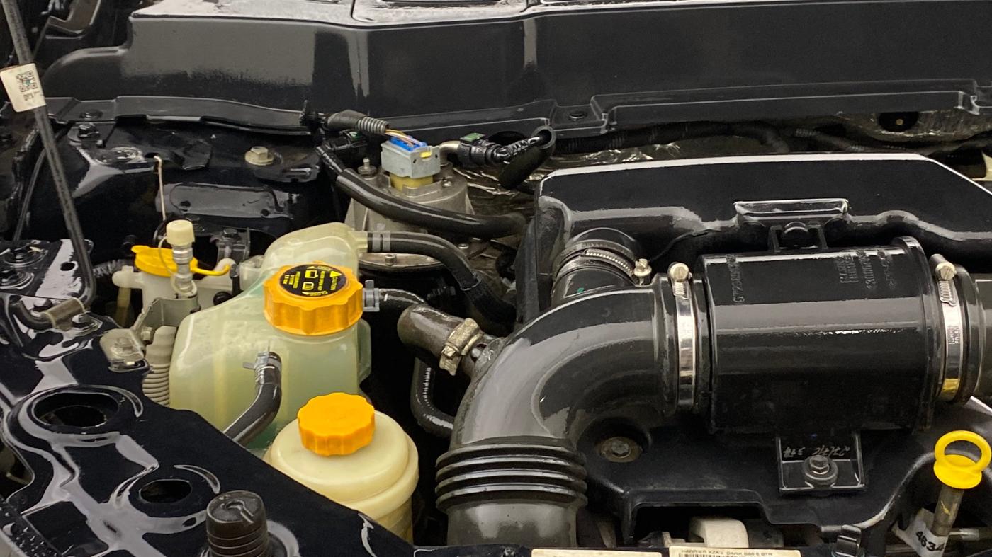 2021 Tata Harrier XZA PLUS 2.0L DARK EDITION, Diesel, Automatic, 73,476 km, Engine View - Right