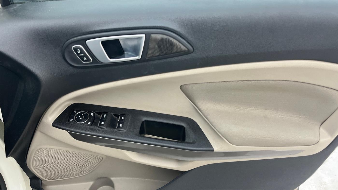 2021 Ford Ecosport TITANIUM + SE 1.5L DIESEL, Diesel, Manual, 51,944 km, Driver Side Door Panels Control