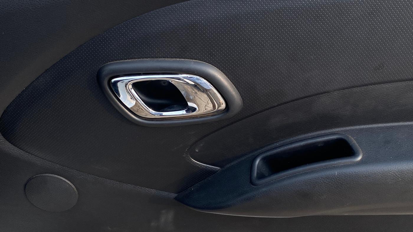 2018 Datsun Redi Go T(O) 1.0L LIMITED EDITION, Petrol, Manual, 97,592 km, Driver Side Door Panels Control