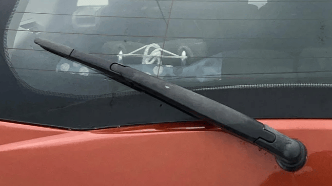 2016 Mahindra XUV500 W6, Diesel, Manual, 68,794 km, Rear Wiper