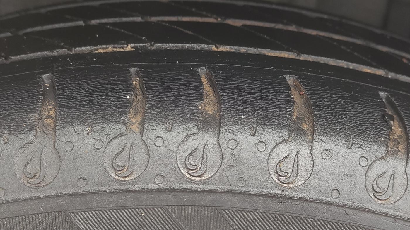 2022 Tata TIGOR XZ PLUS CNG, CNG, Manual, 20,963 km, Right Rear Tyre Tread