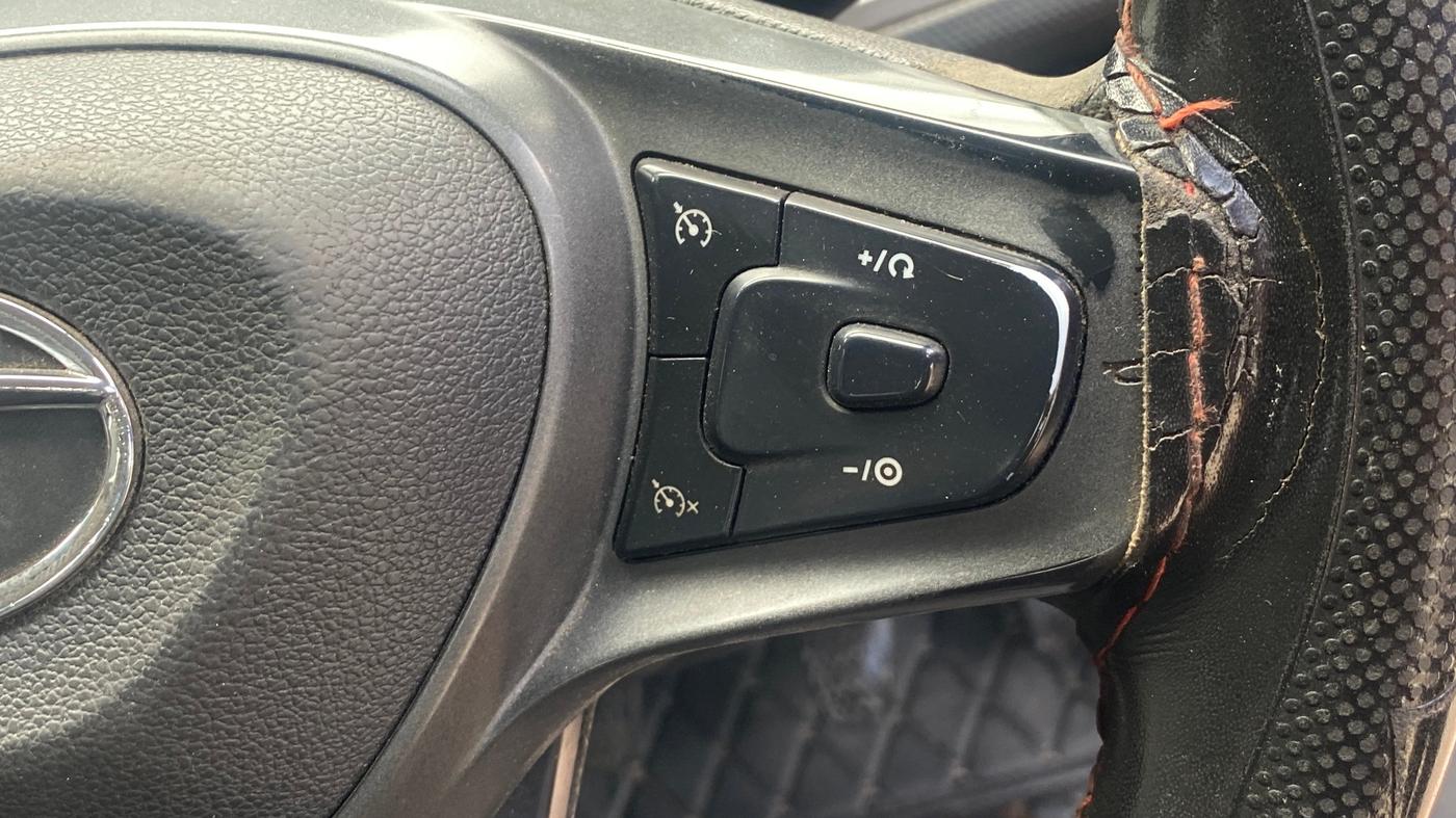 2022 Tata ALTROZ XZ PETROL, Petrol, Manual, 67,751 km, Adaptive Cruise Control