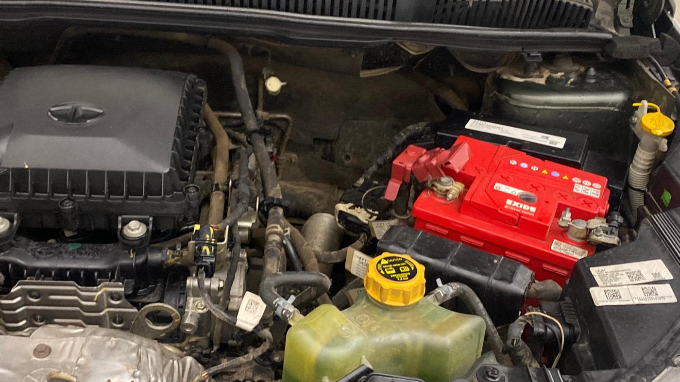 2022 Tata NEXON XM PETROL, Petrol, Manual, 1,47,104 km, Engine View - Left