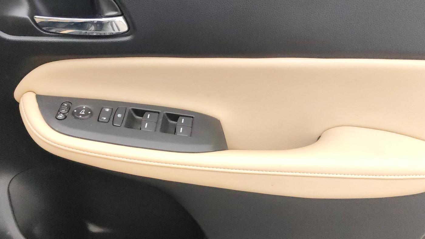 2022 Honda City 1.5L I-VTEC ZX CVT, Petrol, Automatic, 39,016 km, Driver Side Door Panels Control
