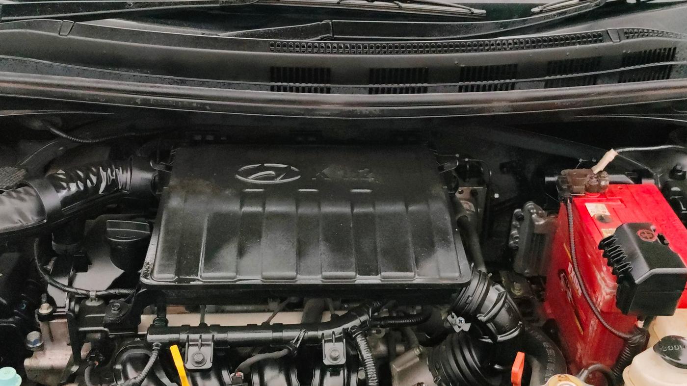 2018 Hyundai Grand i10 SPORTZ AT 1.2 KAPPA VTVT, Petrol, Automatic, 18,286 km, Engine View