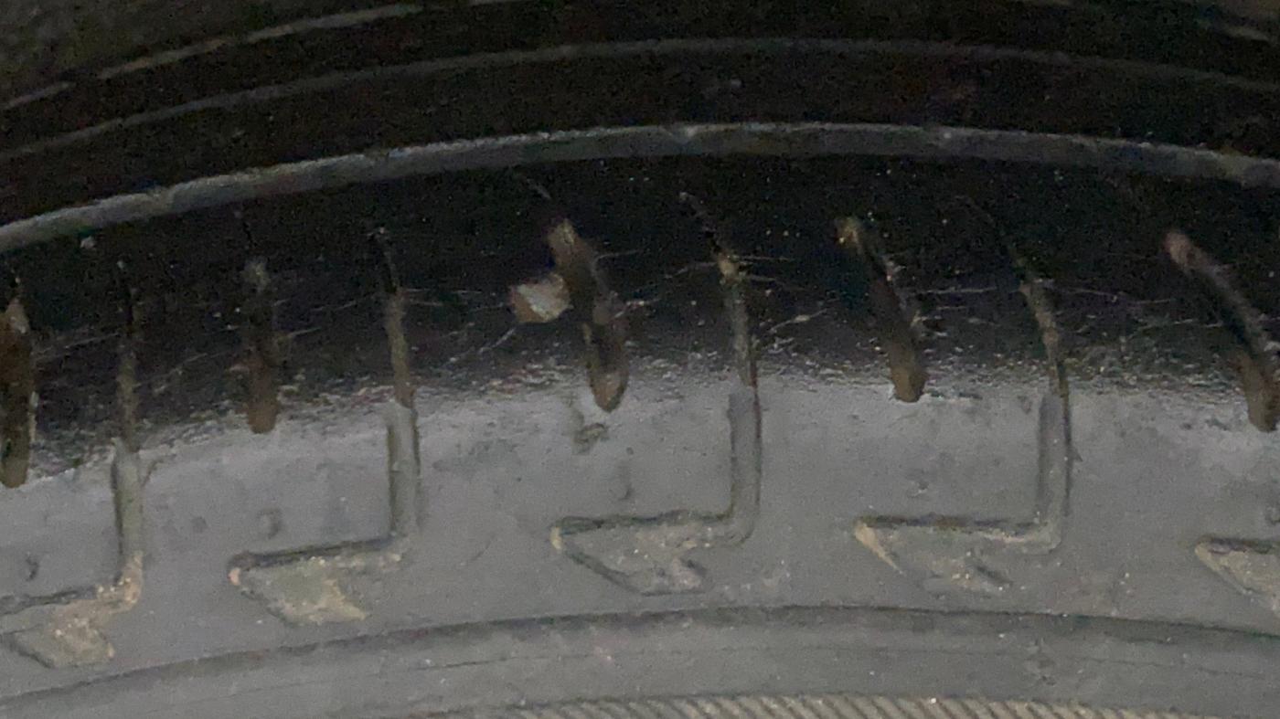 2020 Maruti IGNIS SIGMA 1.2, Petrol, Manual, 25,307 km, Left Rear Tyre Tread