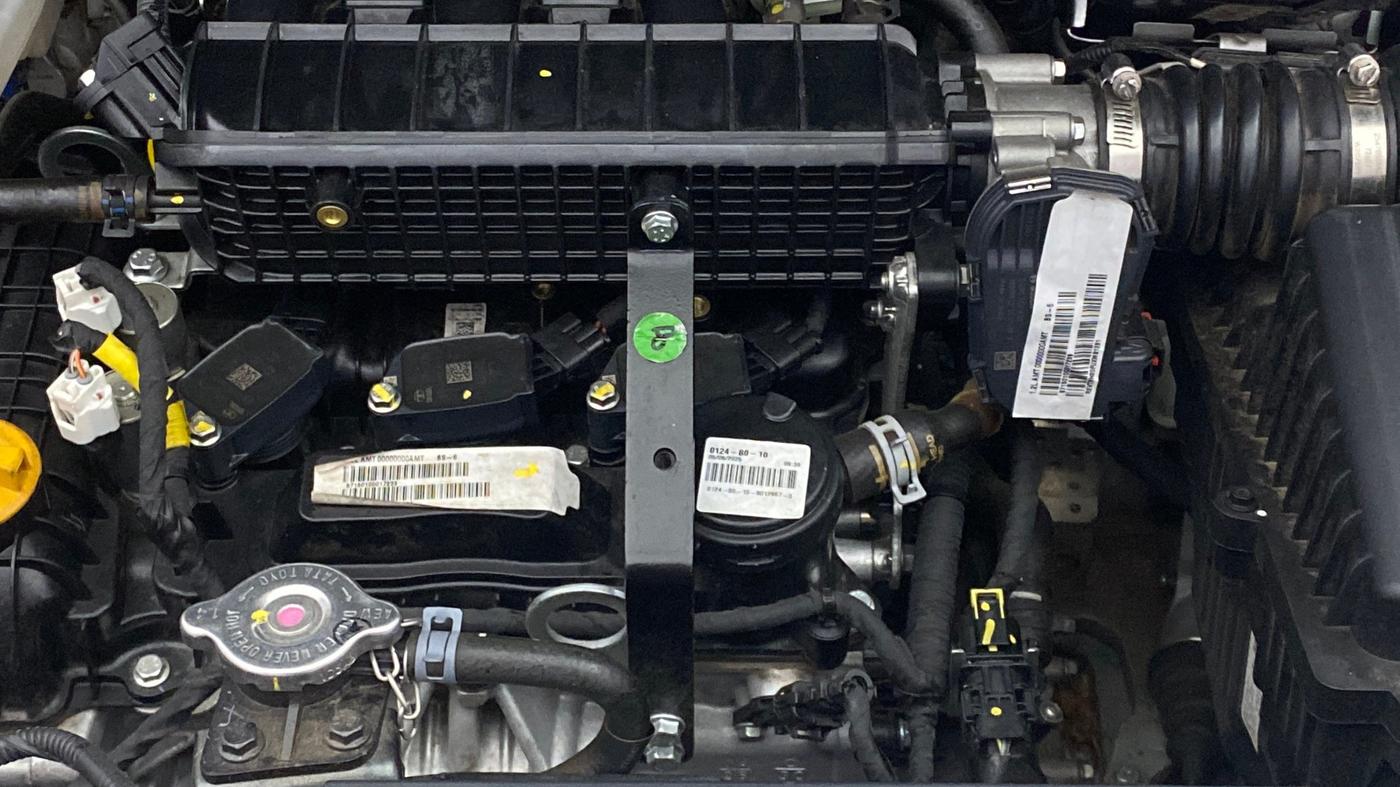 2025 Tata PUNCH Accomplished Plus (S) AMT, Petrol, Automatic, 12,391 km, Engine View