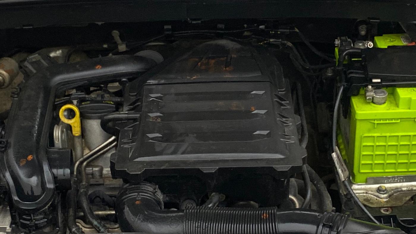2022 Skoda KUSHAQ AMBITION CLASSIC 1.0L TSI MT, Petrol, Manual, 97,794 km, Engine View