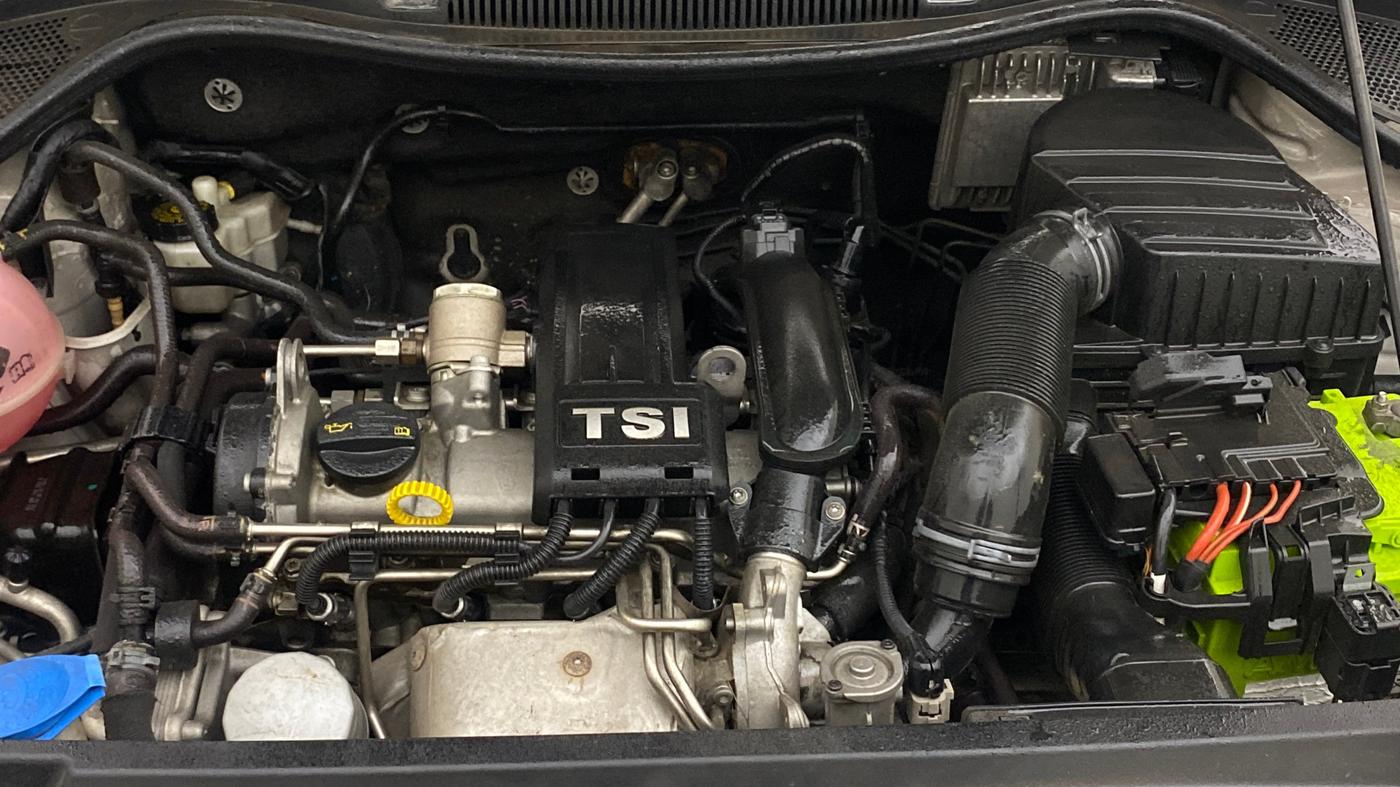 2019 Volkswagen Vento HIGHLINE PLUS 1.2 AT, Petrol, Automatic, 63,390 km, Engine View