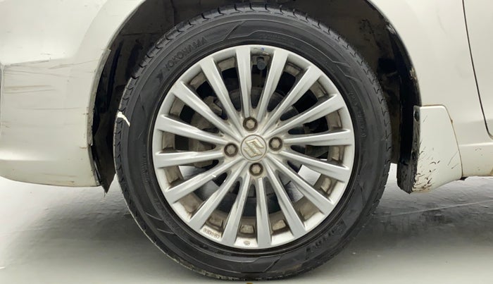 2017 Maruti Ciaz ALPHA 1.4 VVT, Petrol, Manual, 98,200 km, Left Front Wheel
