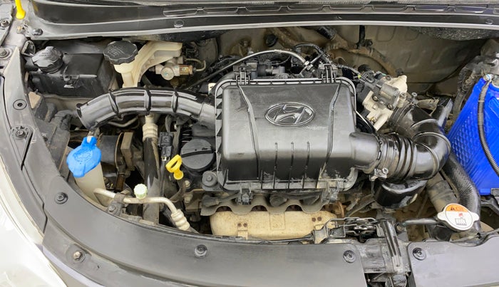 2014 Hyundai i10 SPORTZ 1.1, Petrol, Manual, 60,026 km, Engine View - Right