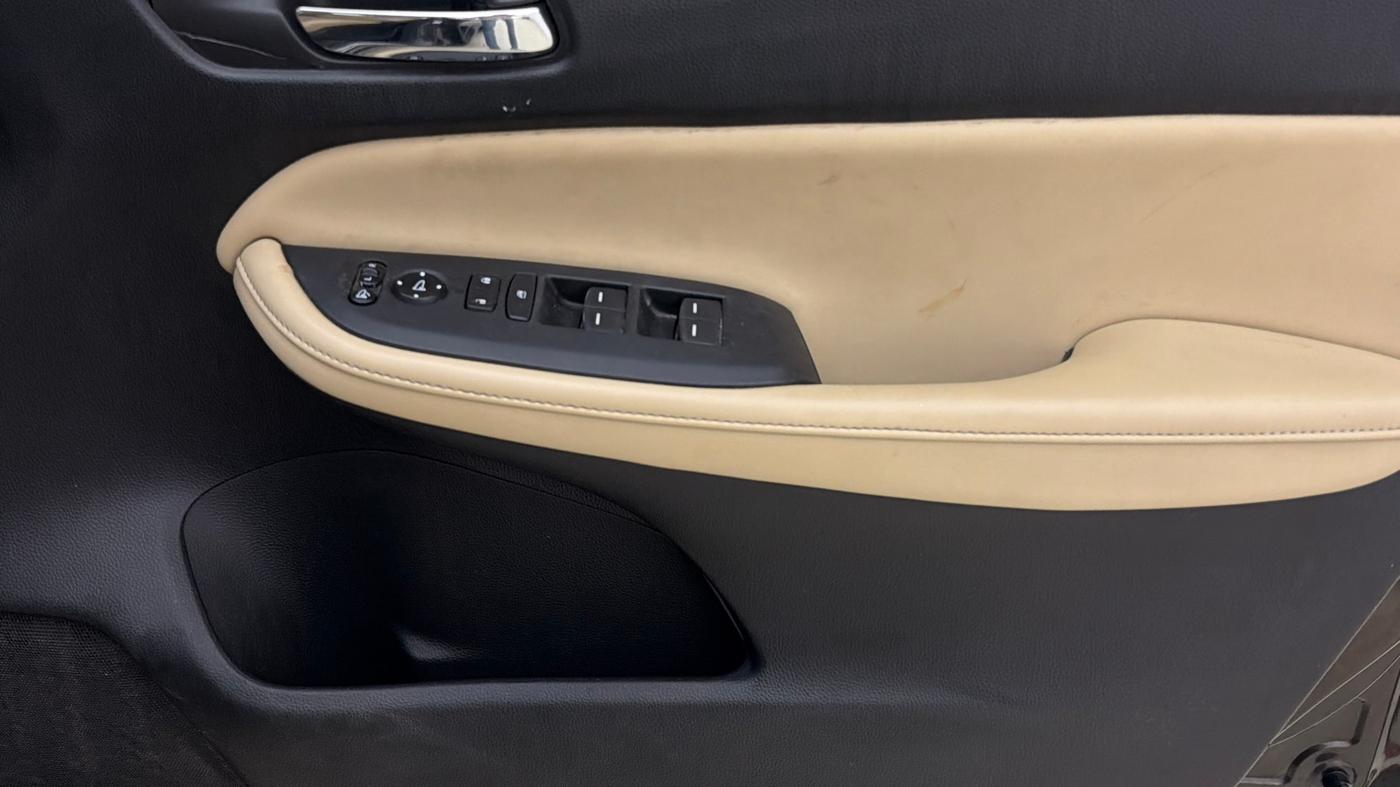 2021 Honda City 1.5L I-VTEC ZX CVT, Petrol, Automatic, 63,016 km, Driver Side Door Panels Control