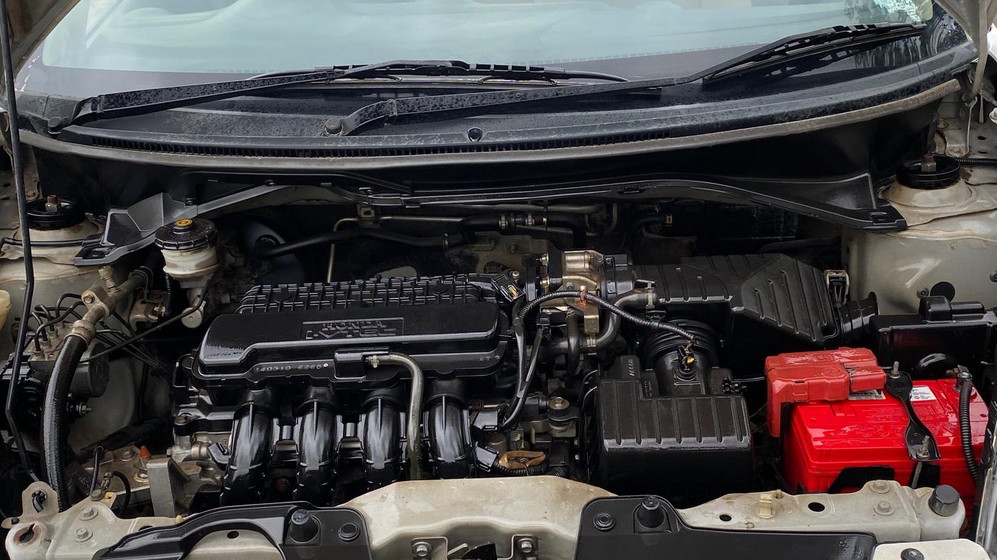 2014 Honda Brio VX AT, Petrol, Automatic, 45,258 km, Engine View